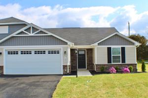 featured image of 109 S Peak Dr