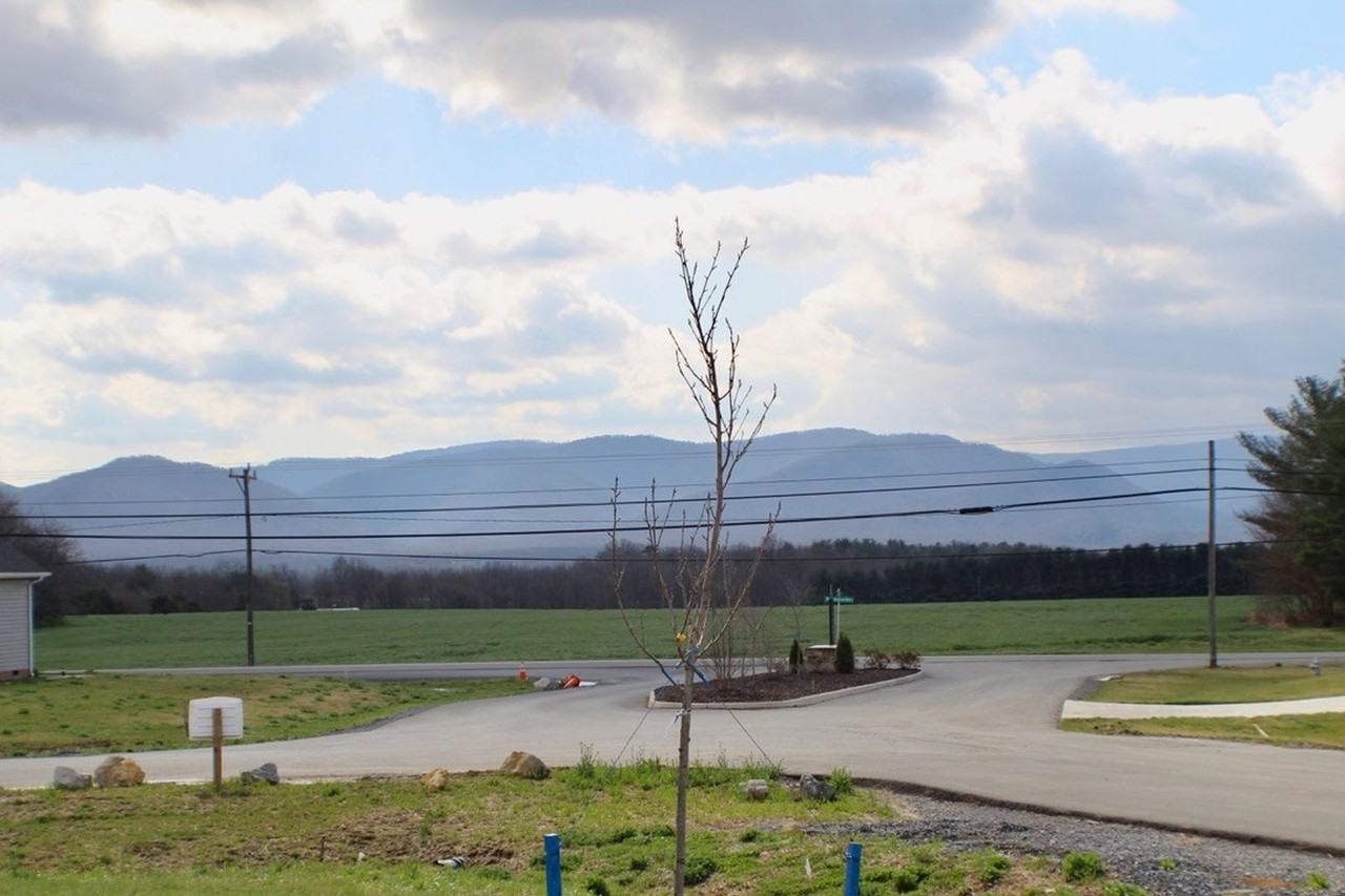 2 S Peak Dr - Photo 3 of 27