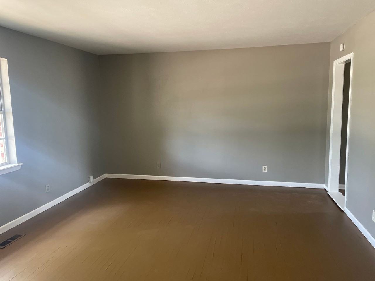 435 Elm St - Photo 2 of 29