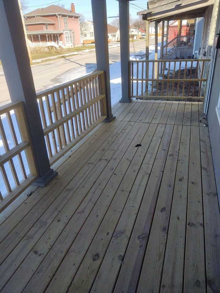 2204 6th Ave - Photo 3 of 21