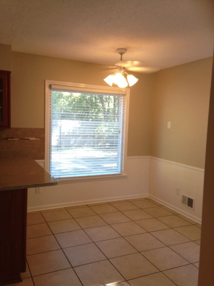 2110 Wood Creek Dr - Photo 4 of 24