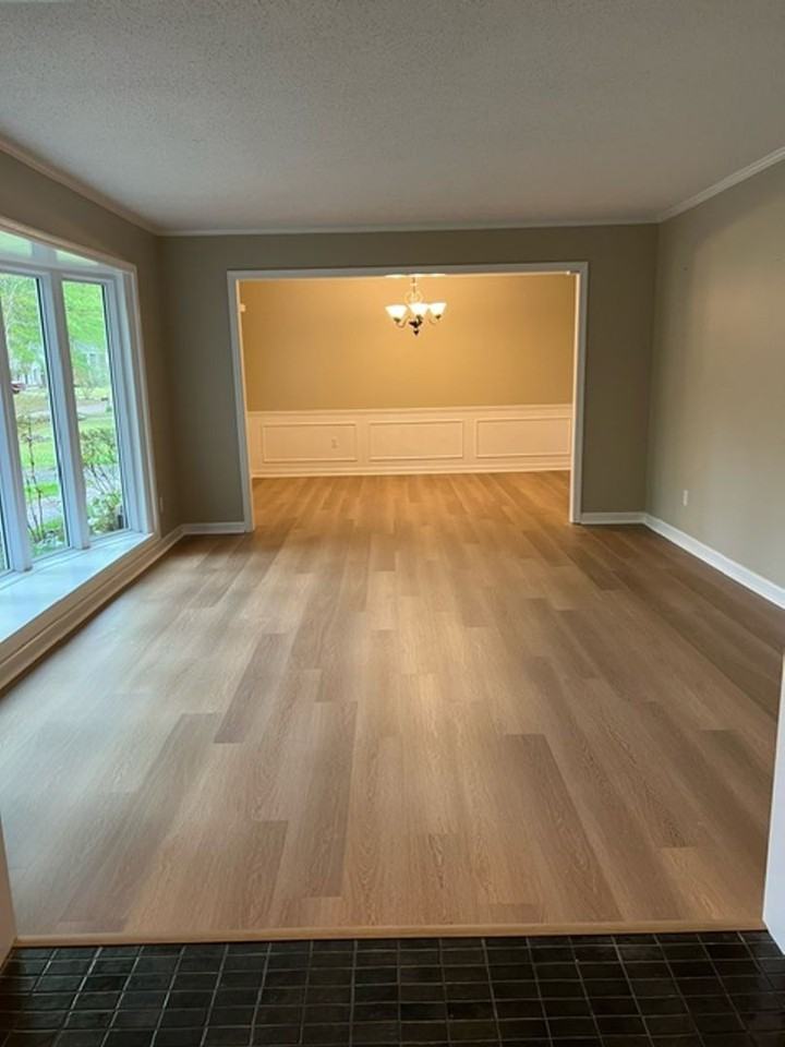2110 Wood Creek Dr - Photo 5 of 24