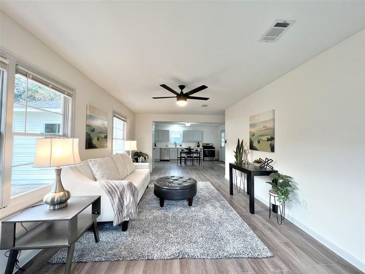 3213 12th St - Photo 2 of 16