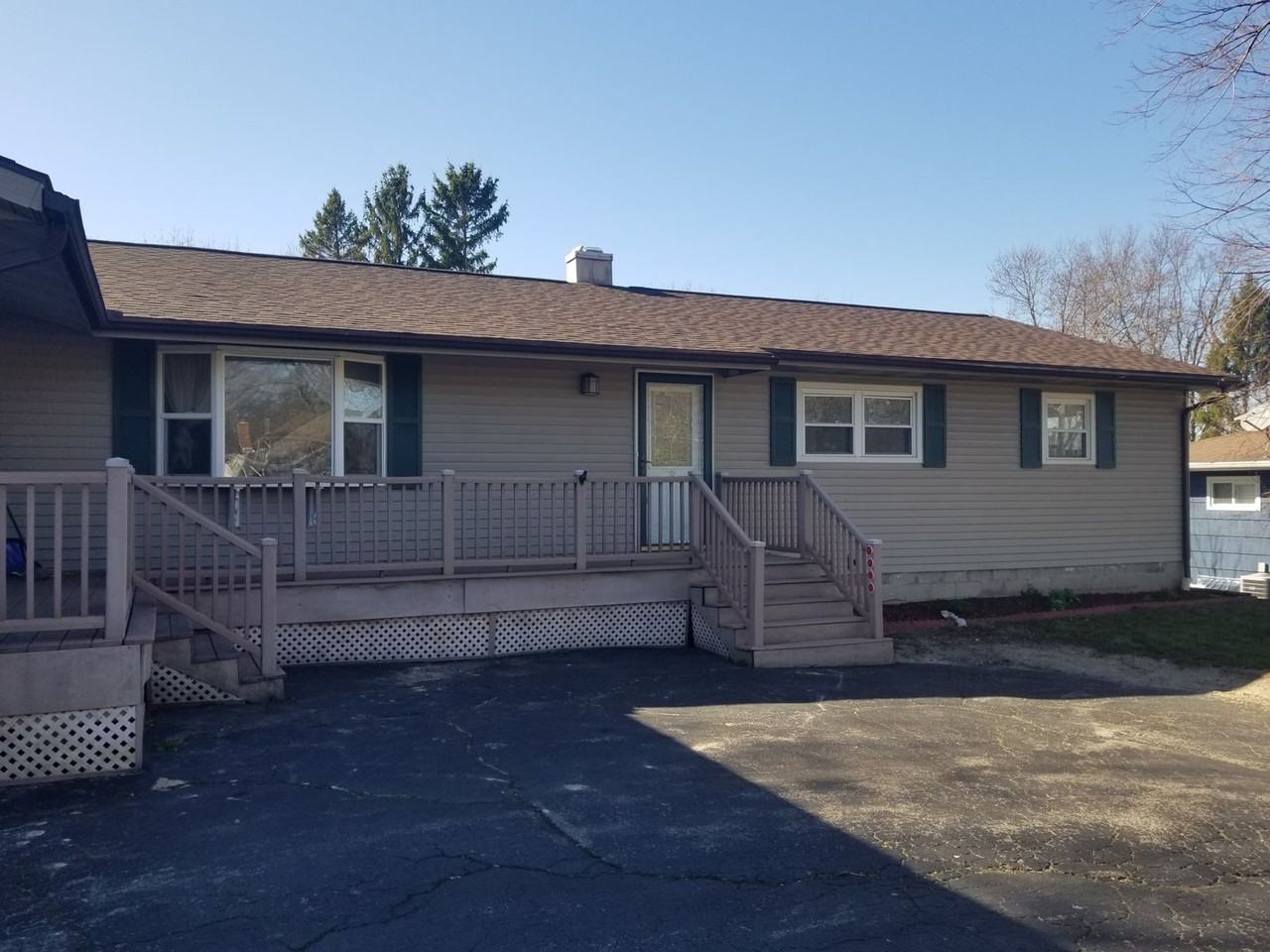 577 Pinnacle Rd - Photo 2 of 33