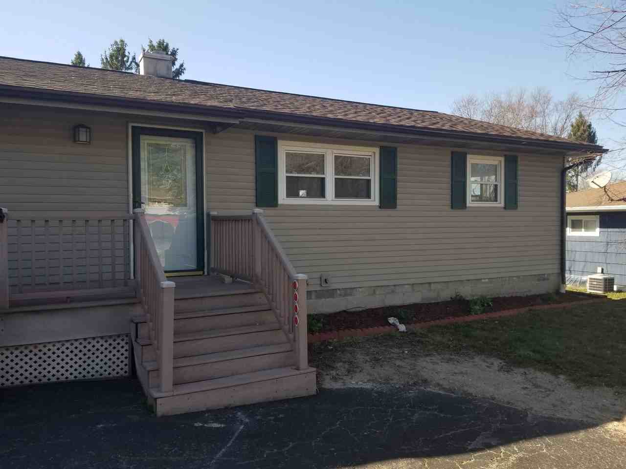 577 Pinnacle Rd - Photo 3 of 33