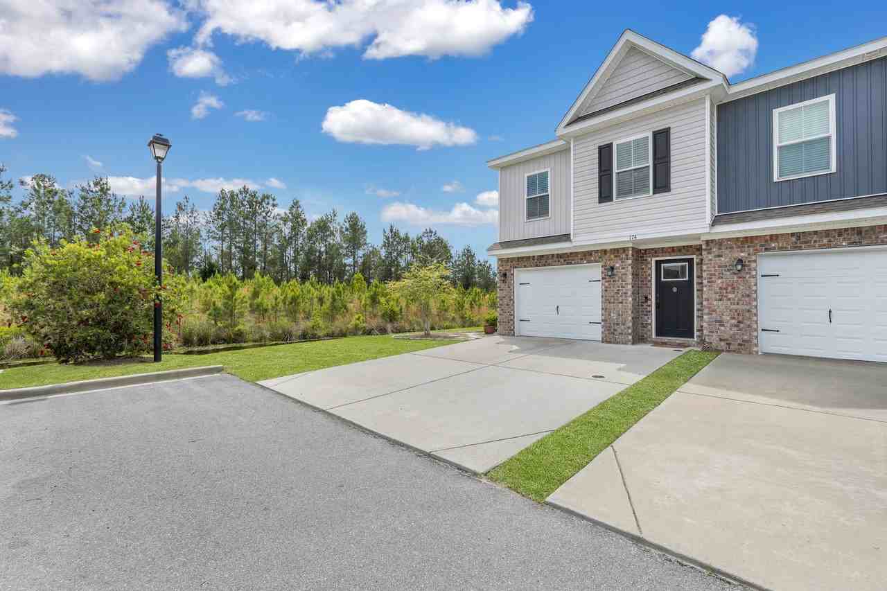 174 Horizon Ln #174 - Photo 3 of 38