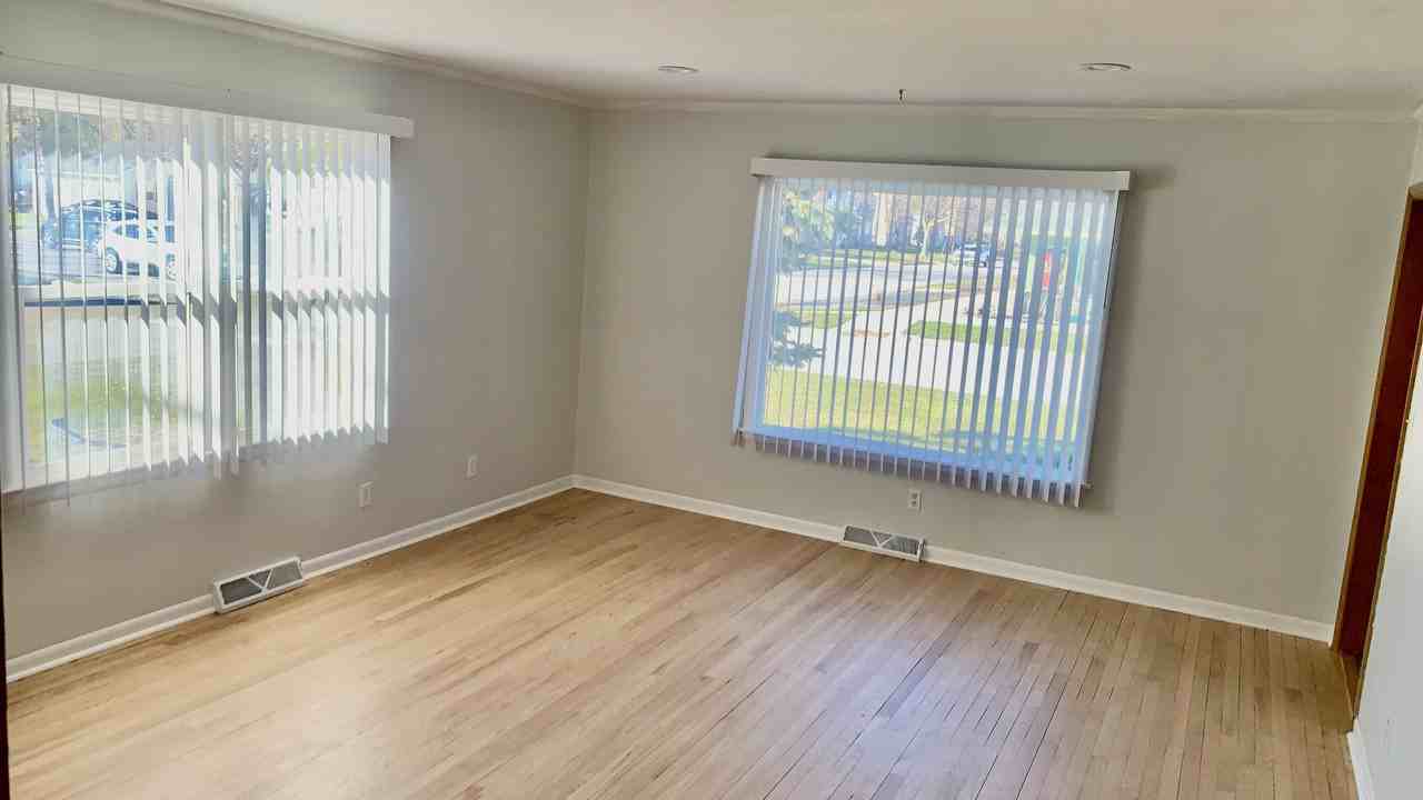 1300 Mccormick St #1300 - Photo 2 of 16
