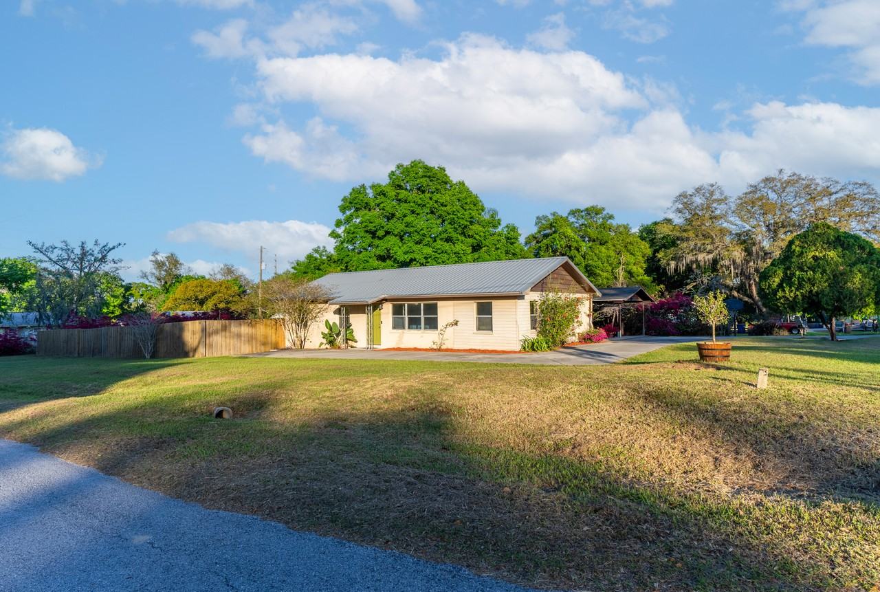 655 S Ohio Ave #NA - Photo 2 of 23