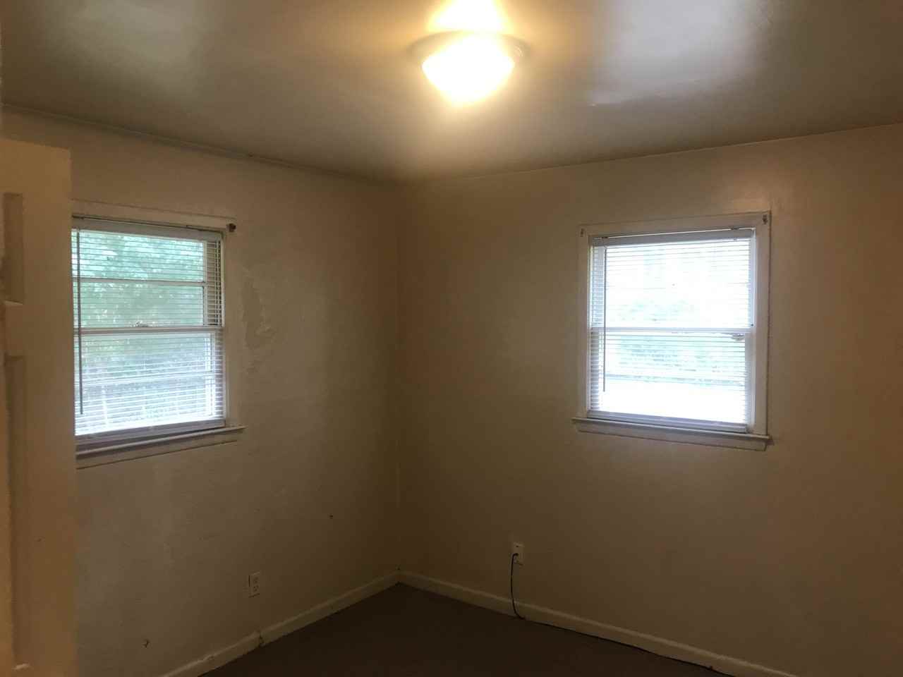 208 Wayne Ave #NA - Photo 5 of 13