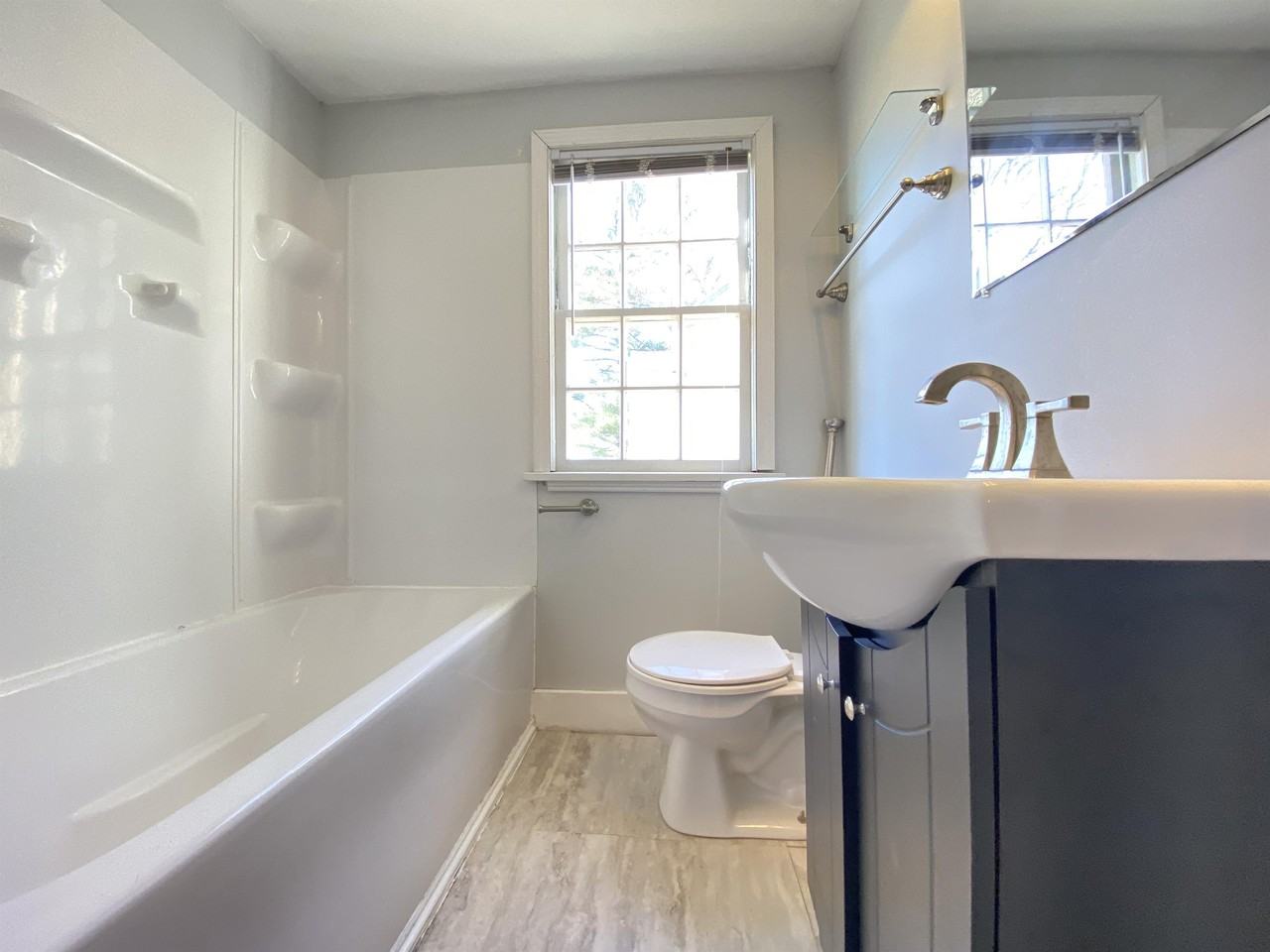 701 7th St Nw #1 - Photo 5 of 12