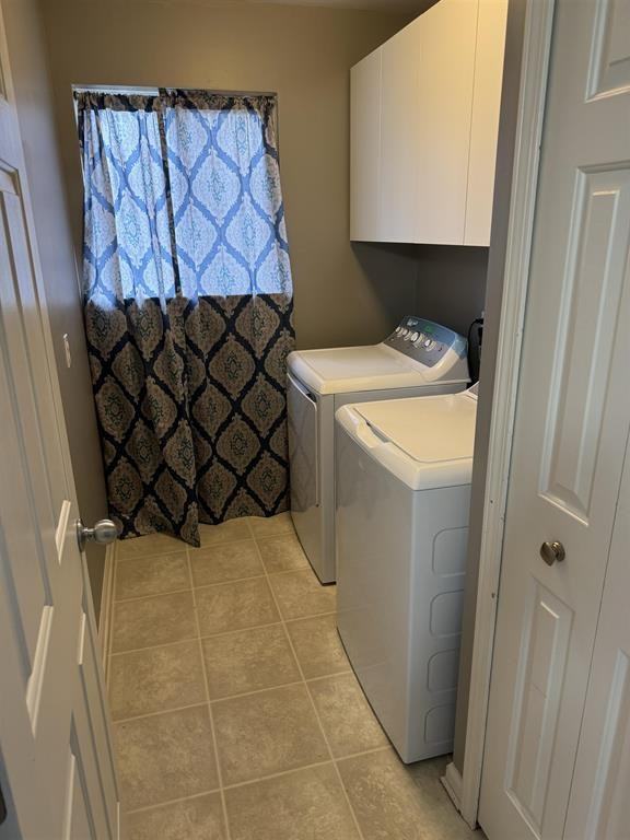 1441 Muskegon Dr - Photo 2 of 15