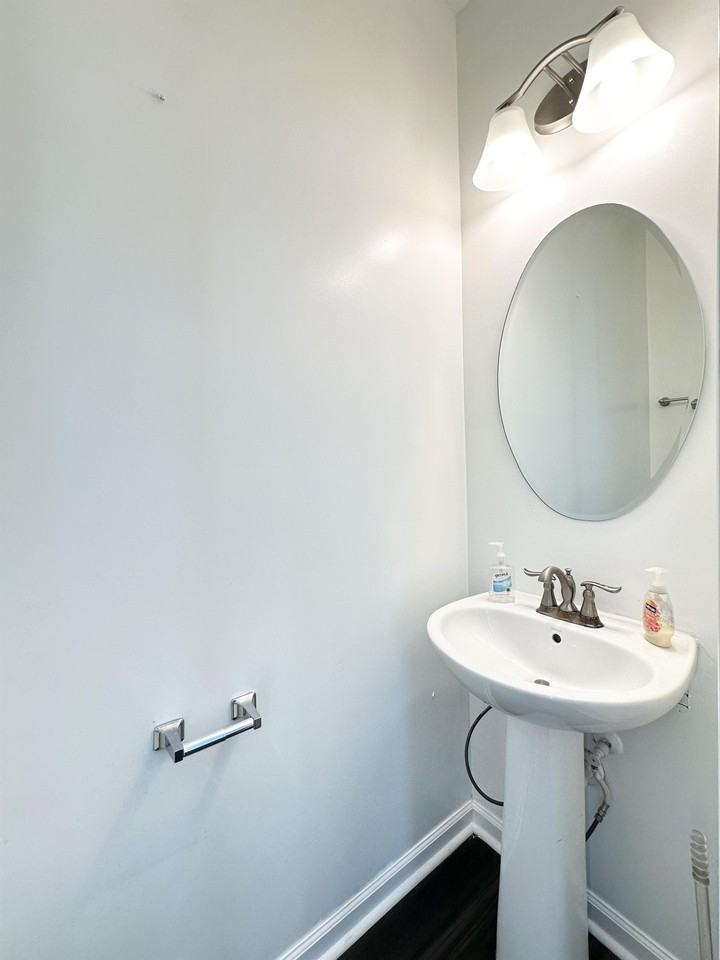6314 Halsted Ave #1 - Photo 3 of 50