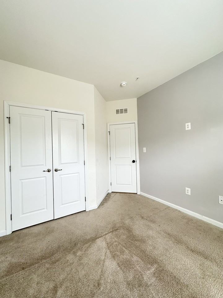 6314 Halsted Ave #1 - Photo 7 of 50