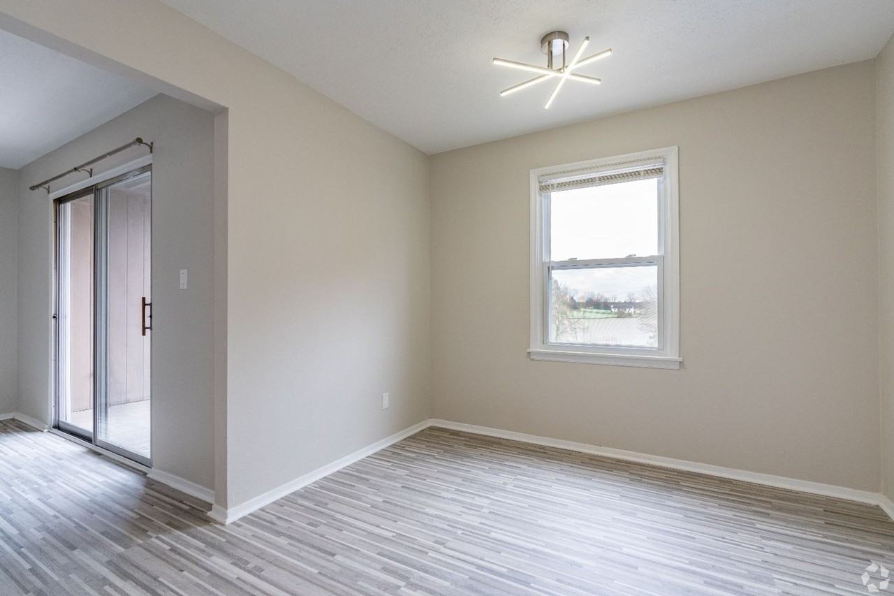 Green Valley Apartments - Photo 3 of 37