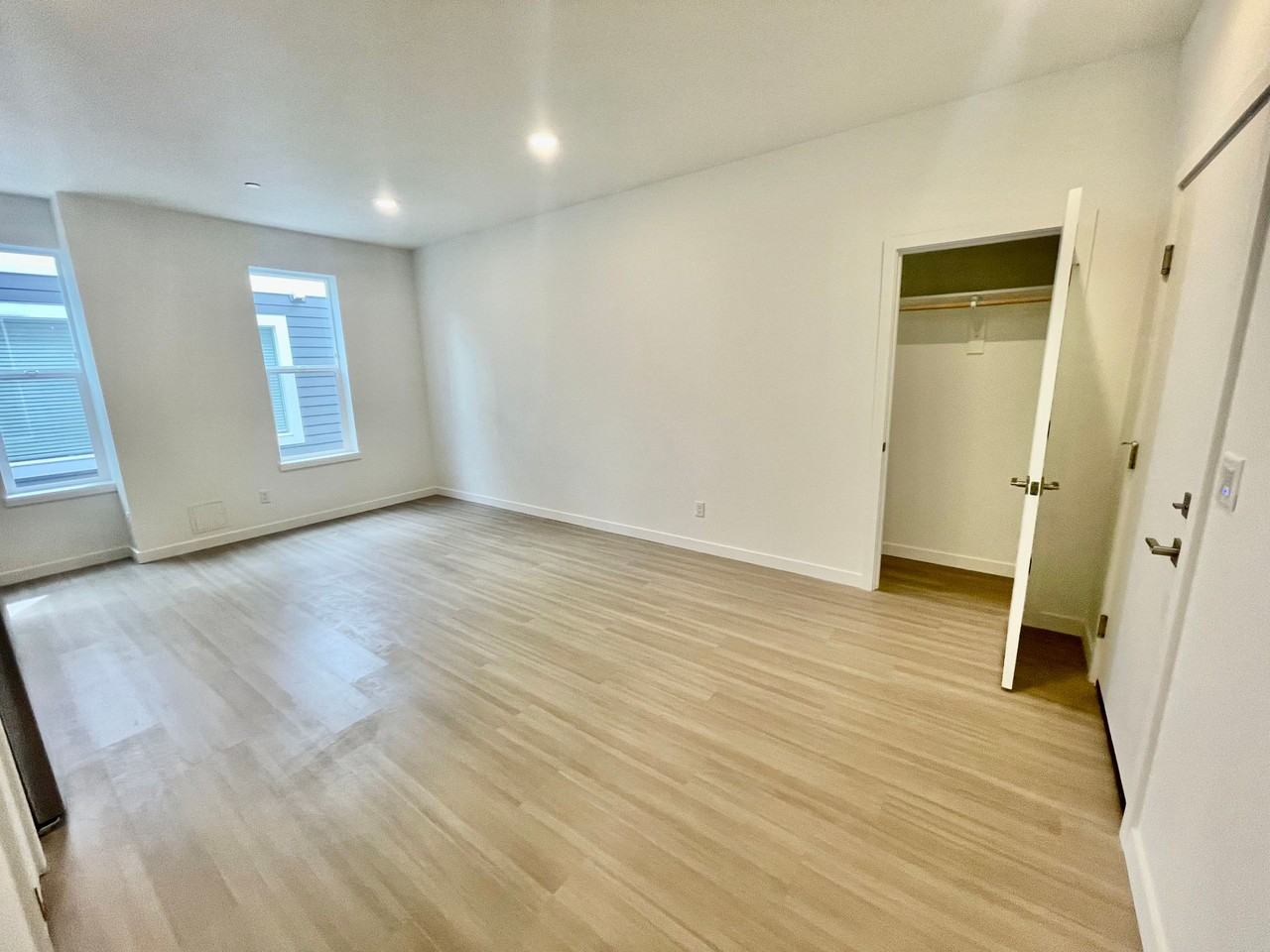 **Move-In Special: 4 WEEKS FREE RENT Upon Move-In!** | New Construction Luxury Apartments| - Photo 5 of 50