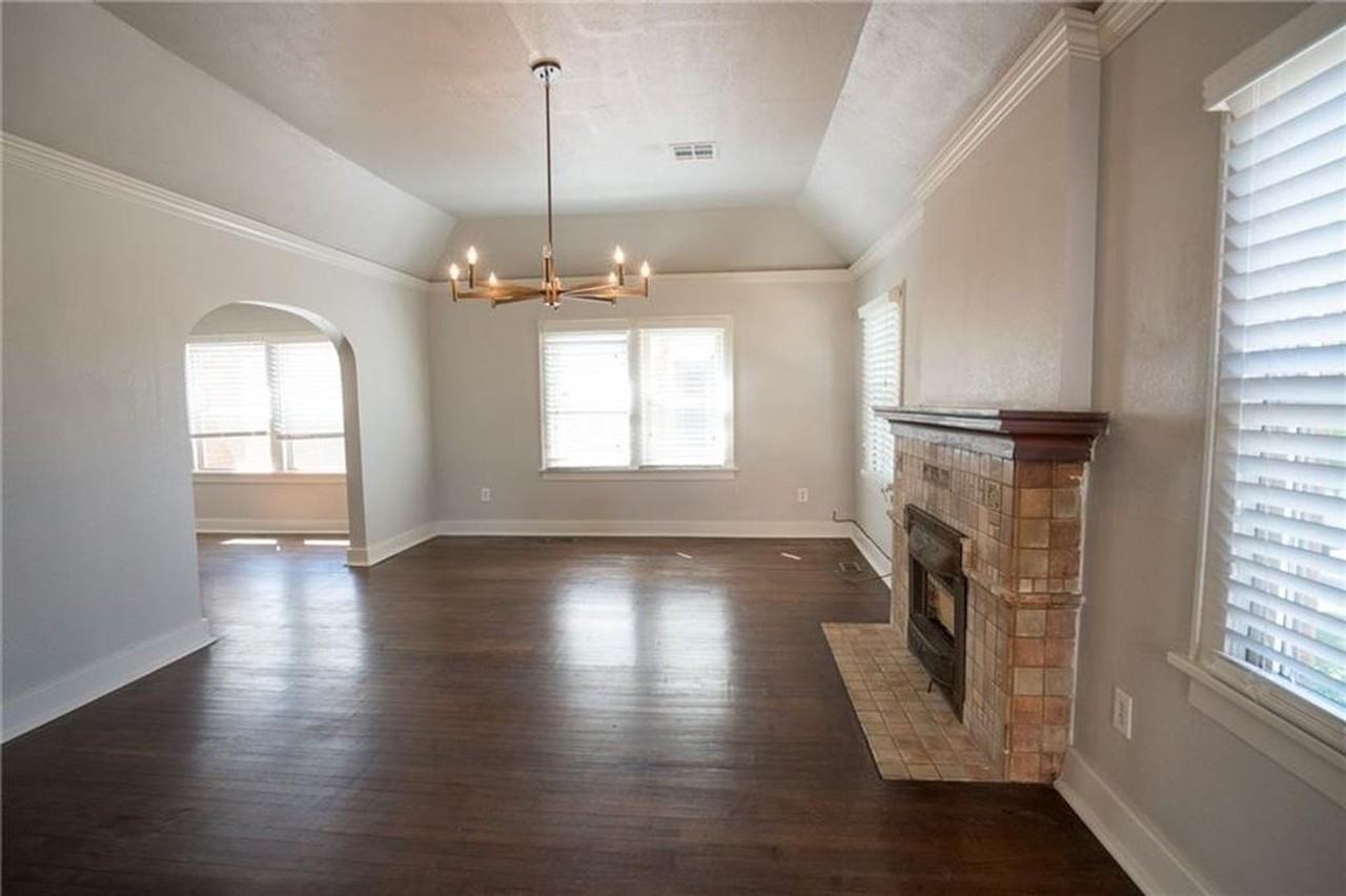 2730 Nw 22nd St - Photo 3 of 19