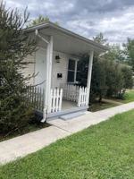 featured image of 741 S New Ave