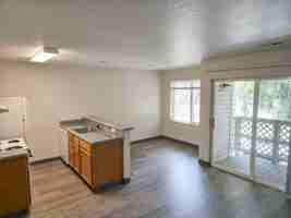 featured image of 2712 N Howard St