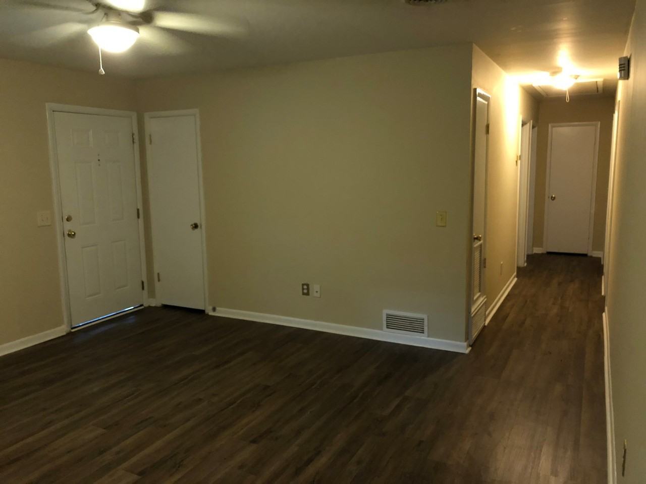 104 Gentilly Dr - Photo 3 of 11