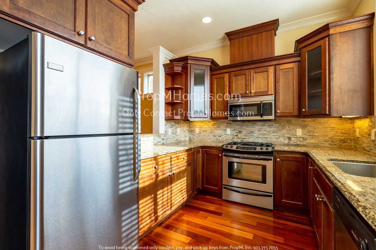 5127 N Williams Ave - Photo 6 of 21