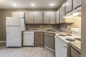 featured image of 3023 Denver St