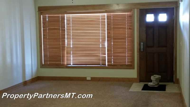 918 Flanders Creek Ave - Photo 2 of 11