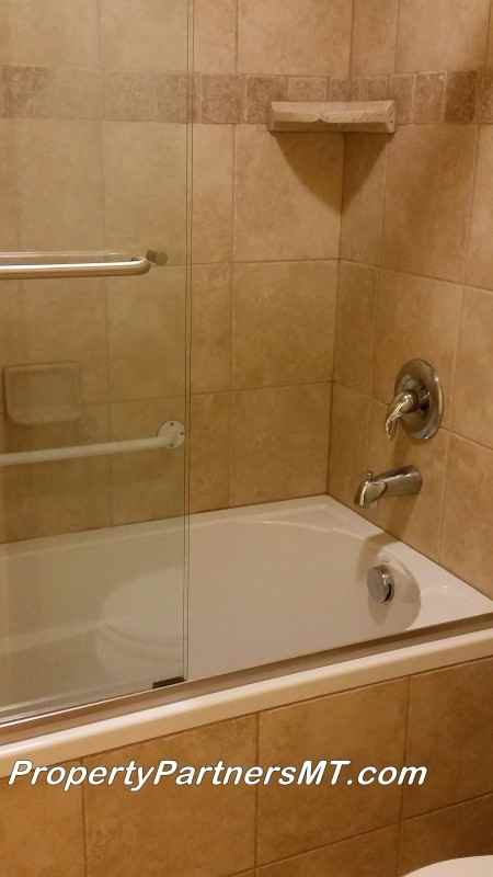 918 Flanders Creek Ave - Photo 7 of 11