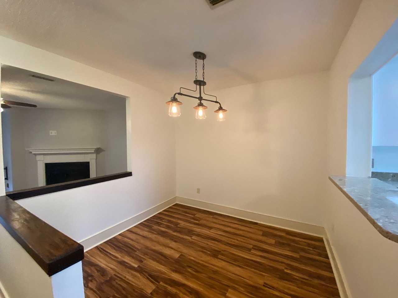 1730 Beechwood Cir N - Photo 7 of 22