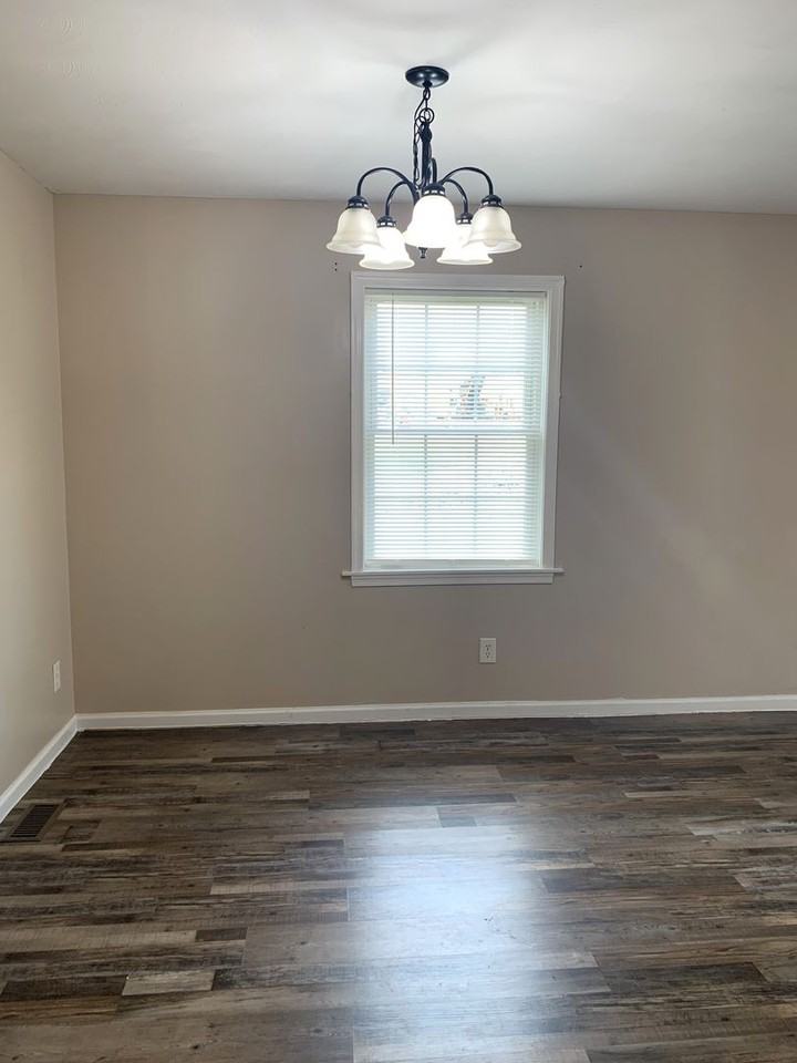 627 Harrison Dr - Photo 4 of 44