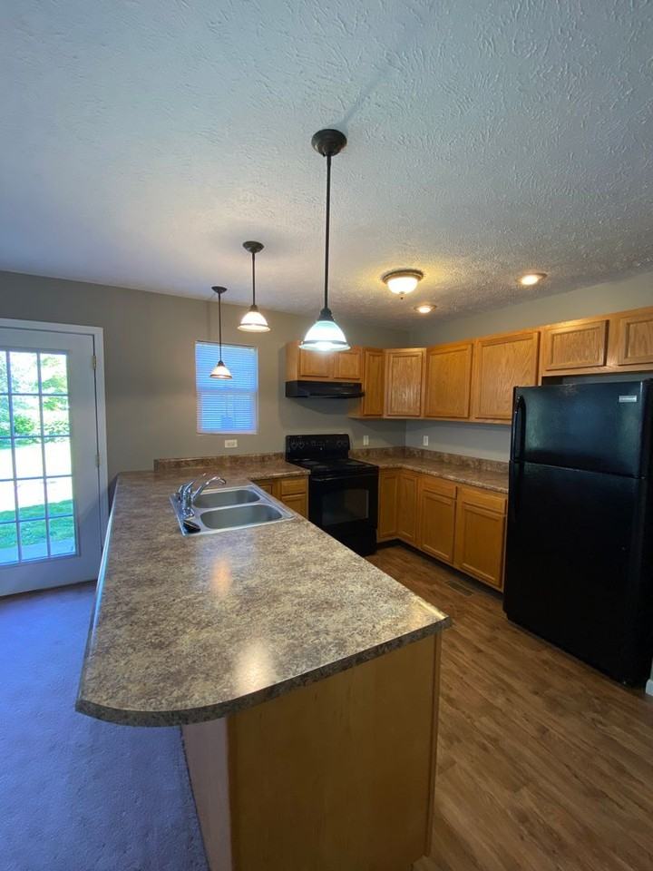 3029 N 12th St - Photo 6 of 16