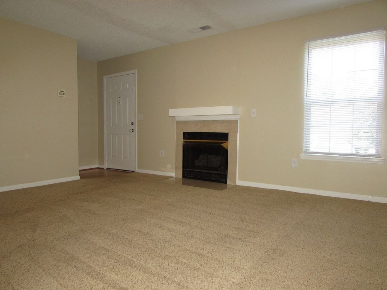 108 Teaberry Ct - Photo 2 of 11