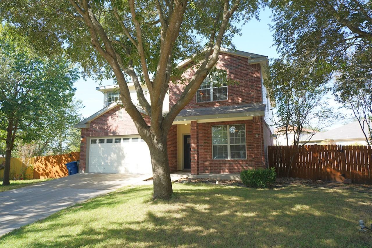 136 Earhart Ln - Photo 5 of 50