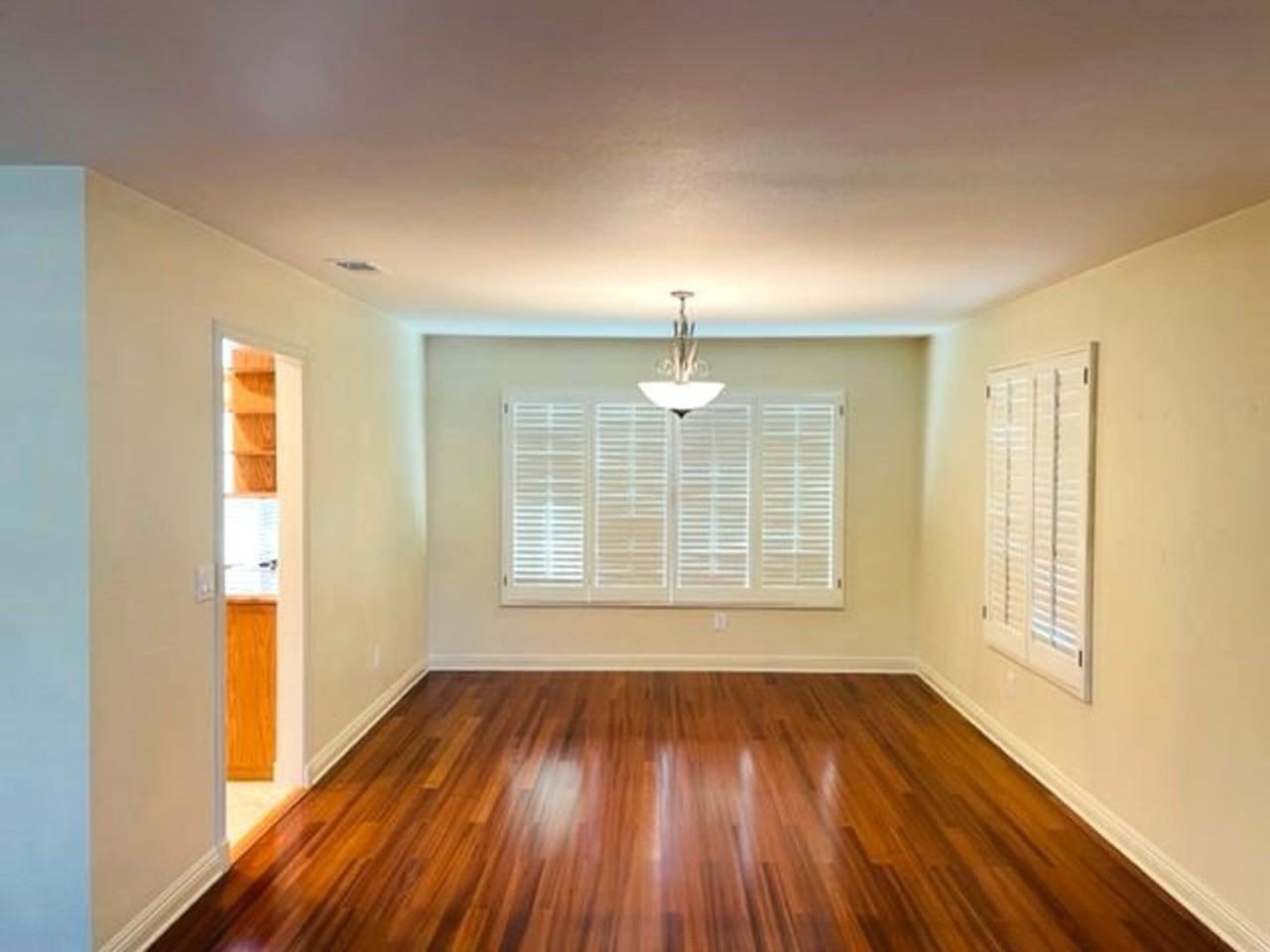 526 Trailridge Dr - Photo 7 of 25