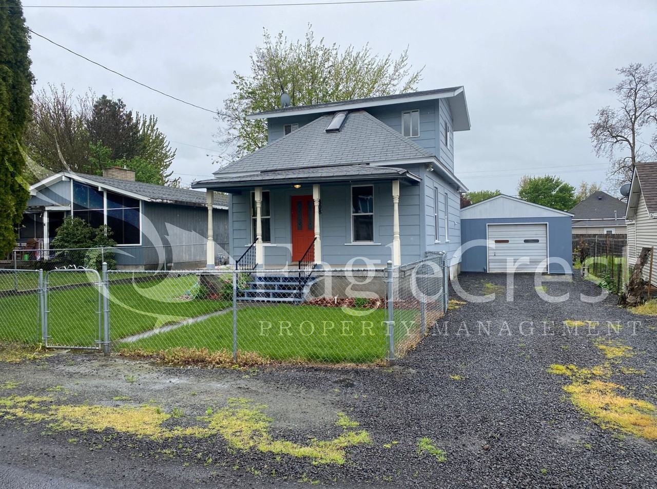 808 Edgewood St - Photo 3 of 21