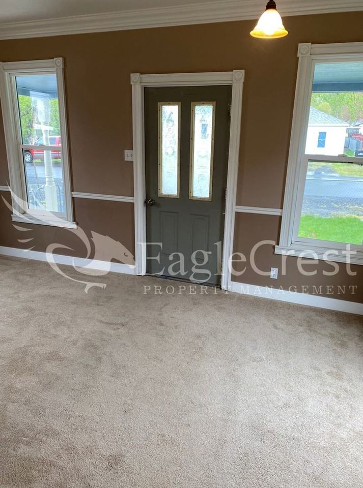 808 Edgewood St - Photo 5 of 21