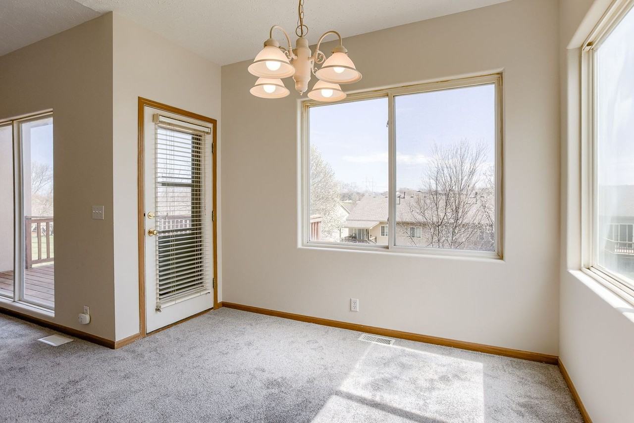 5027 S 190th Ave - Photo 6 of 25