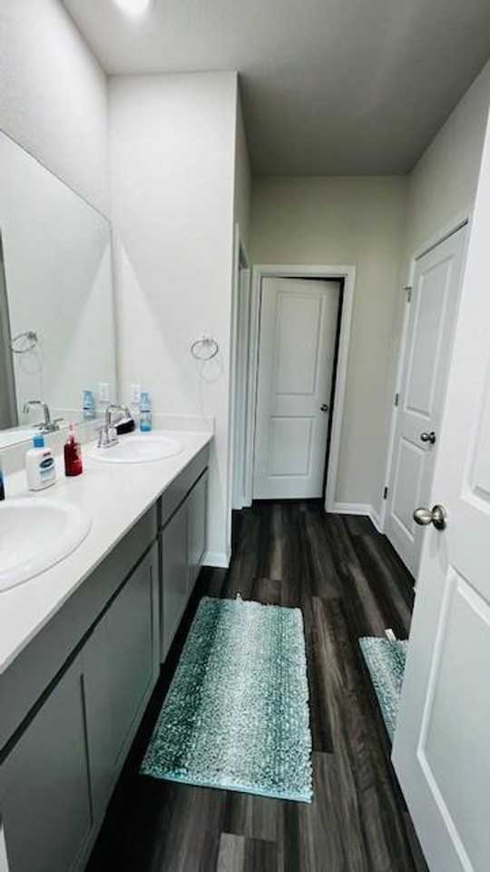 707 East St - Photo 7 of 20