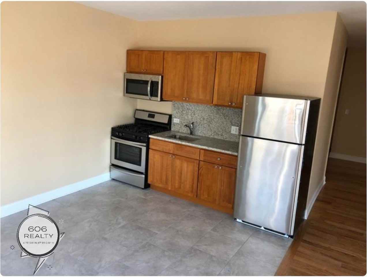 Rehabbed Units in Cicero! - Photo 2 of 7