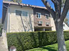 featured image of 515 E 8th St