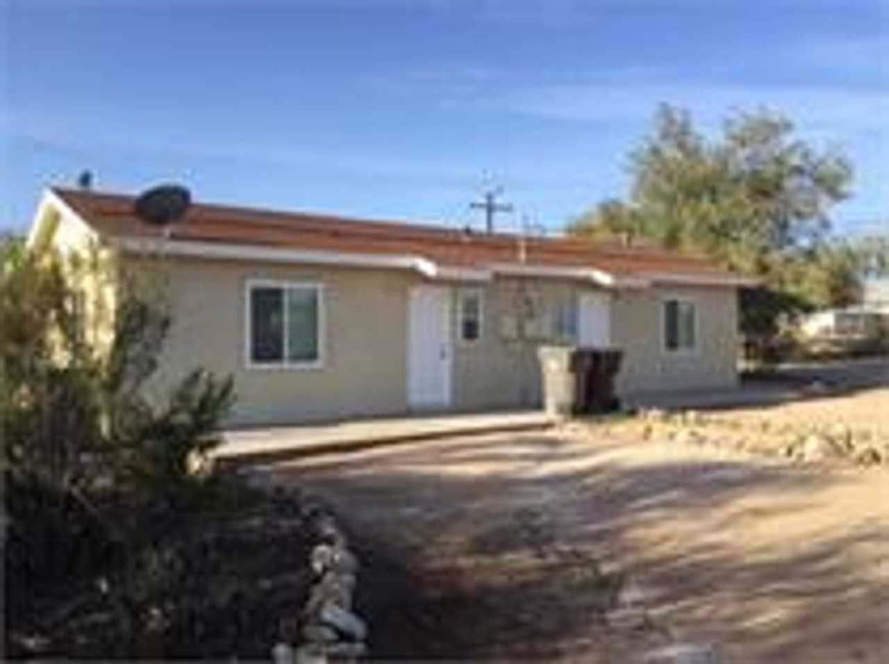 Buena Vista Dr 71942 - Photo 3 of 14