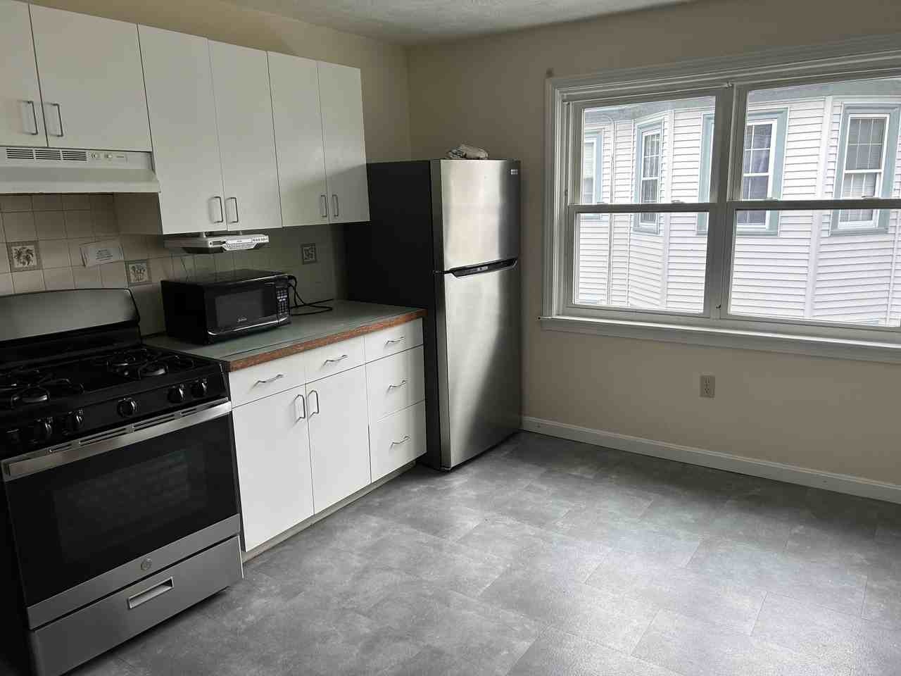 22 Wilshire Street 22, Winthrop Town, MA 02152 4 Bedroom Apartment