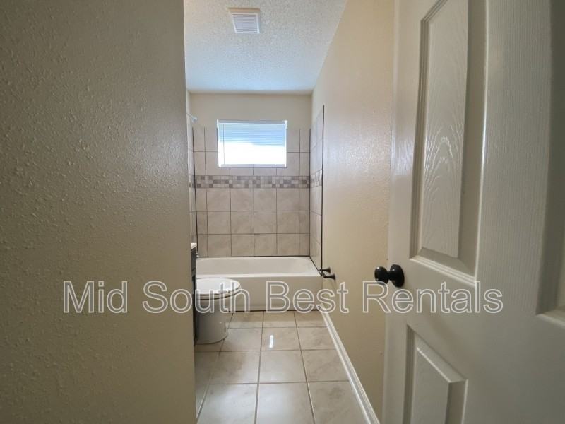 1463 S Cooper St - Photo 6 of 7