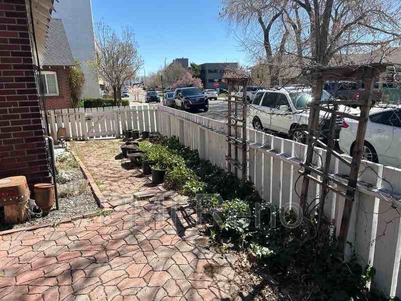 222 River Rock St - Photo 3 of 13