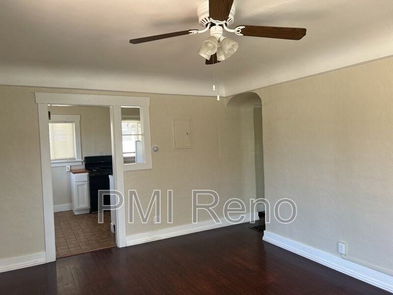 222 River Rock St - Photo 6 of 13