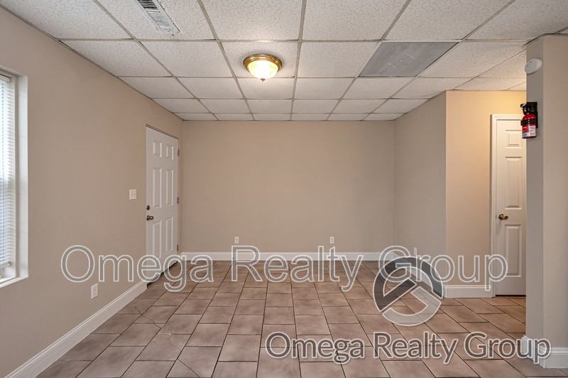 322 Percy St - Photo 5 of 18