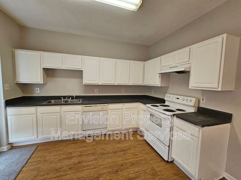 3275 Oakley Pl #18 - Photo 7 of 28
