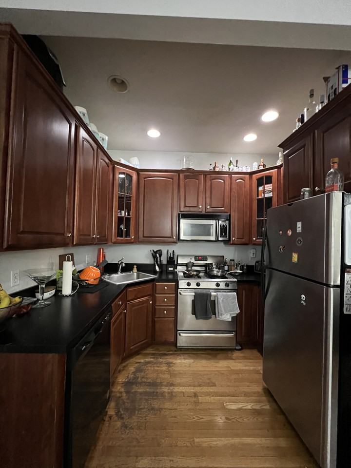 184 I St #1 - Photo 4 of 36