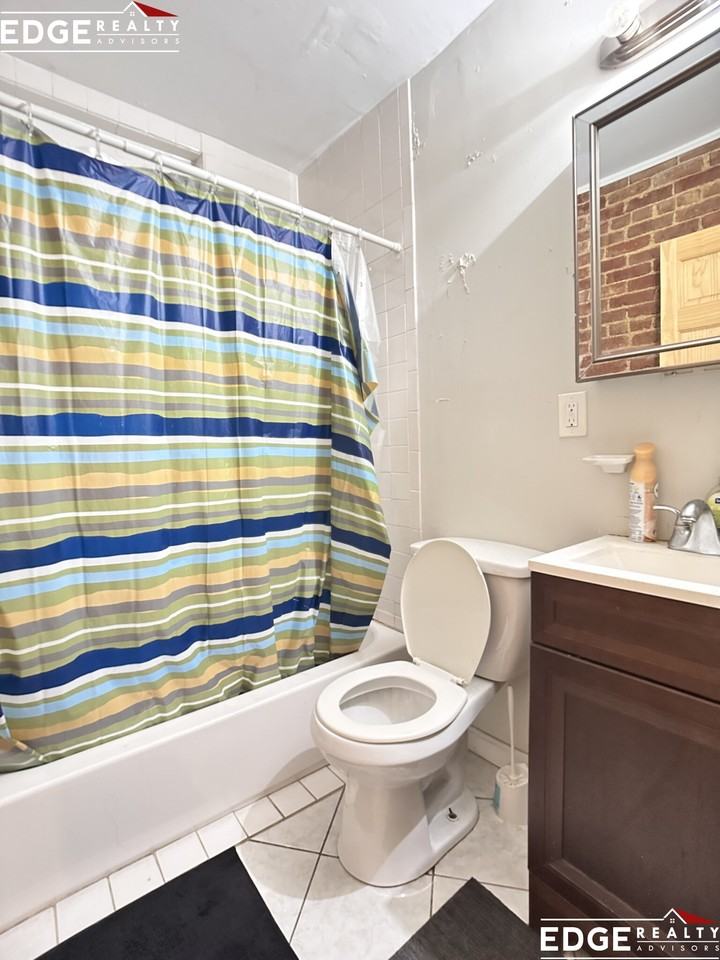 4 Linden St #3 - Photo 7 of 9