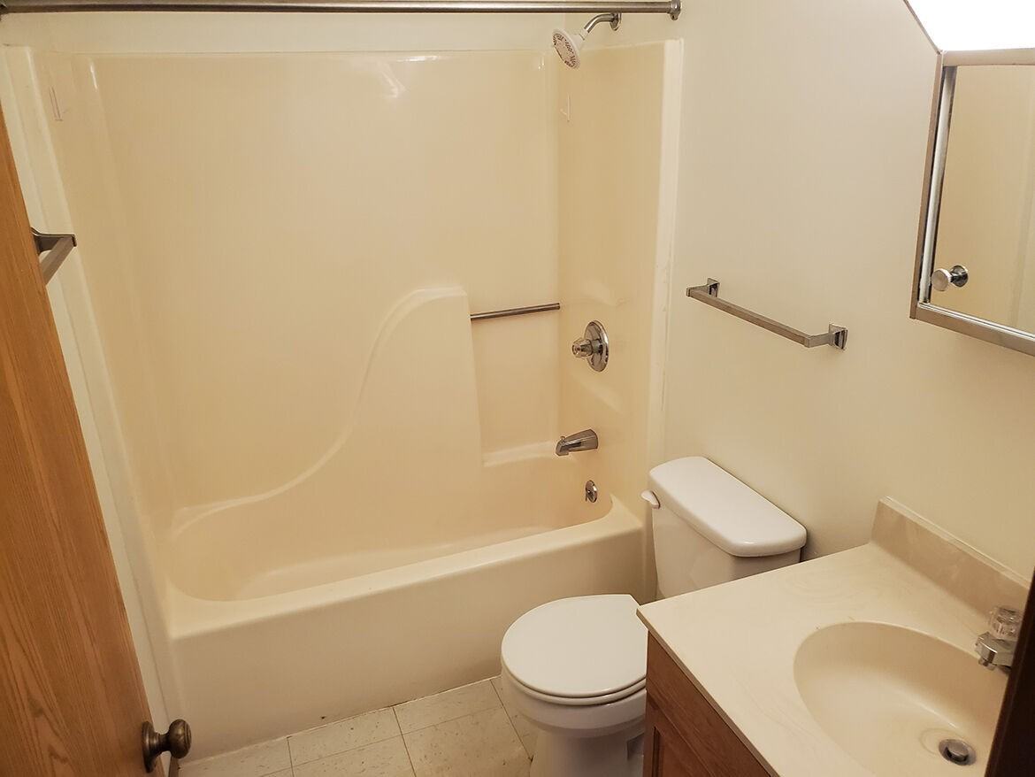 Surrey Lane Apartments - Photo 2 of 6