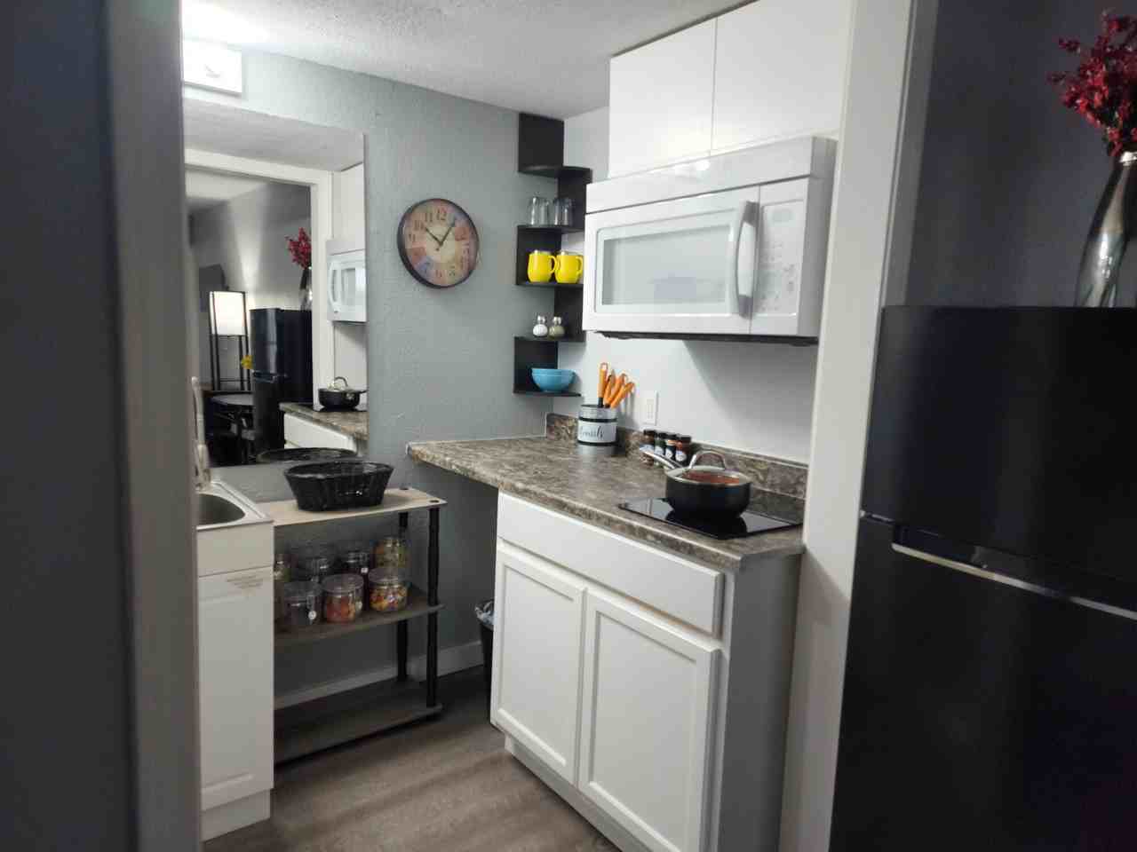 Plato's Cave - Branson - Photo 2 of 3